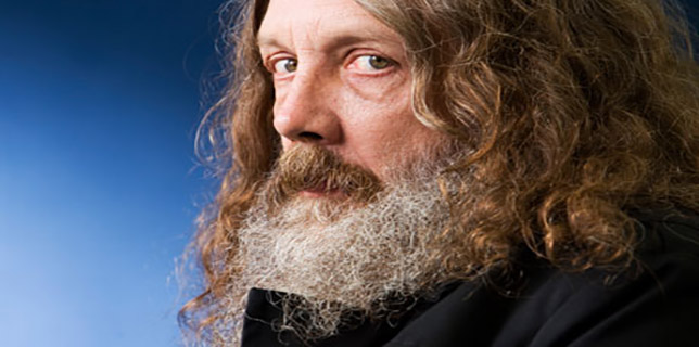 Comic-creator-Alan-Moore-007
