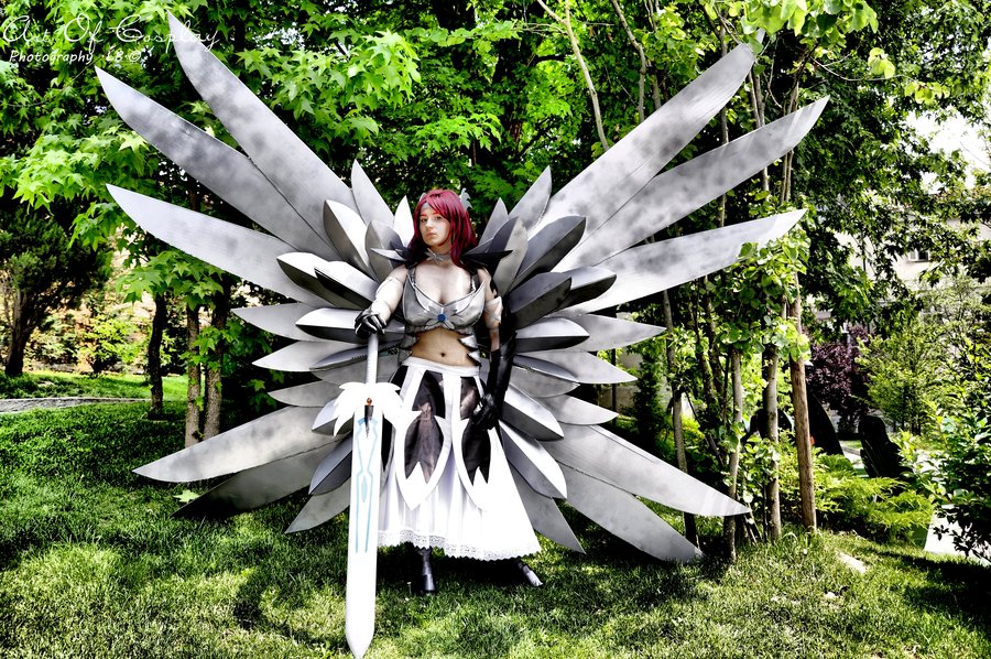cosplay-erza-scarlet-fairy-tail-1