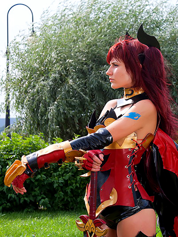cosplay-erza-scarlet-fairy-tail-10