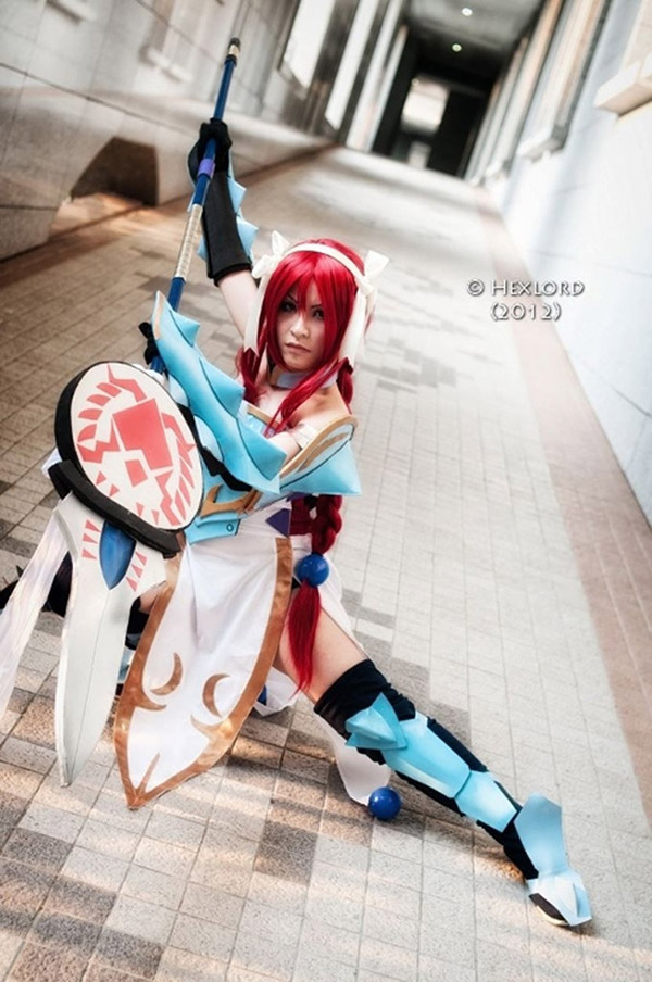 cosplay-erza-scarlet-fairy-tail-5
