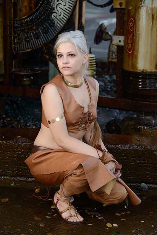 cosplay-Khaleesi-18