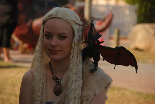 cosplay-Khaleesi-19