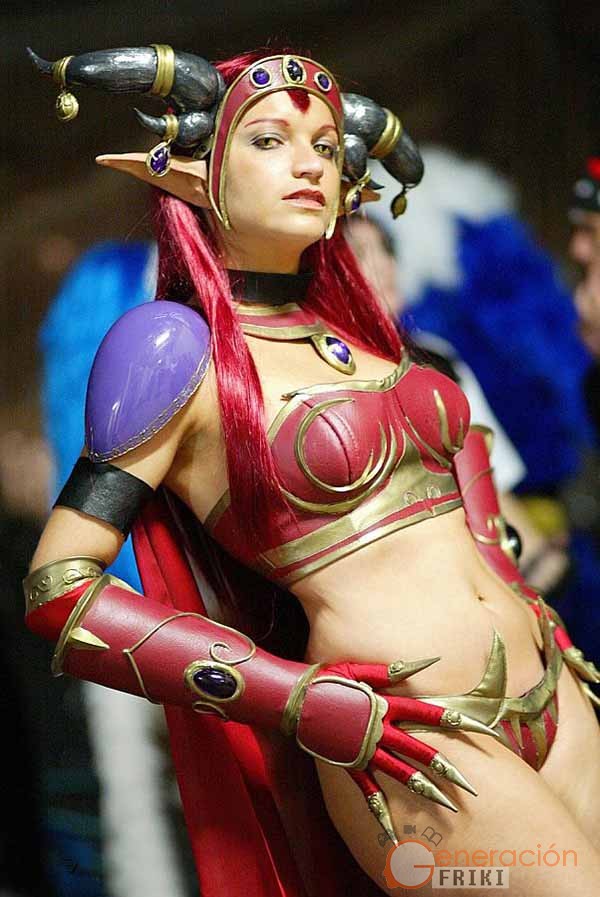 Cosplay-Alexstrasza-Wow-13