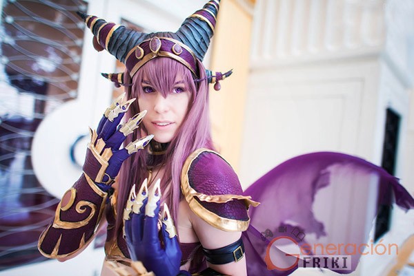 Cosplay-Alexstrasza-Wow-29