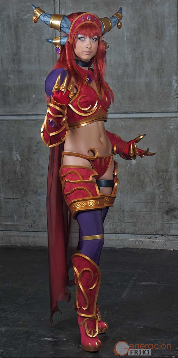 Cosplay-Alexstrasza-Wow-41