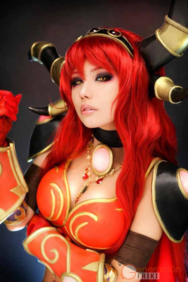 Cosplay-Alexstrasza-Wow-61