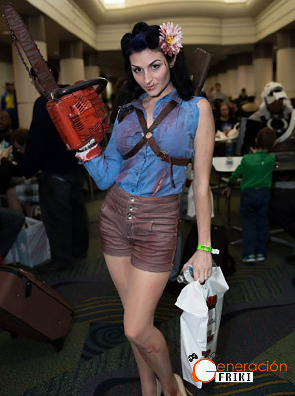 8 Evil-dead-crossplay