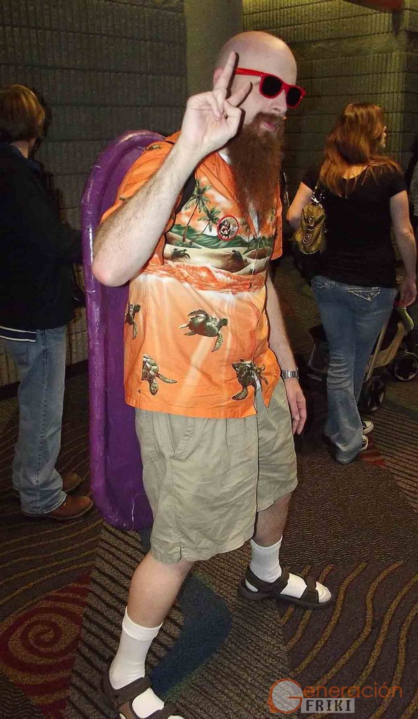 Cosplay-Mutenroshi-DragonBall00001