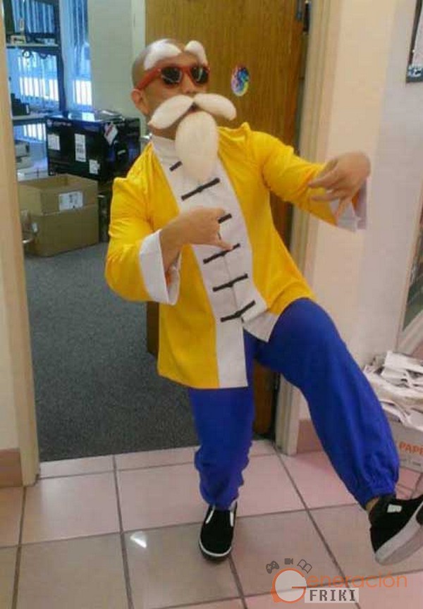 Cosplay-Mutenroshi-DragonBall00005