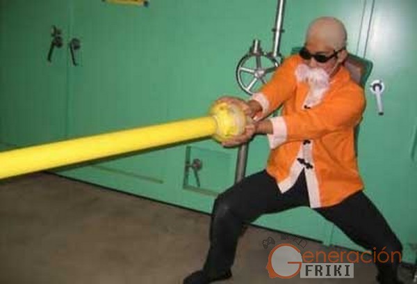 Cosplay-Mutenroshi-DragonBall00010