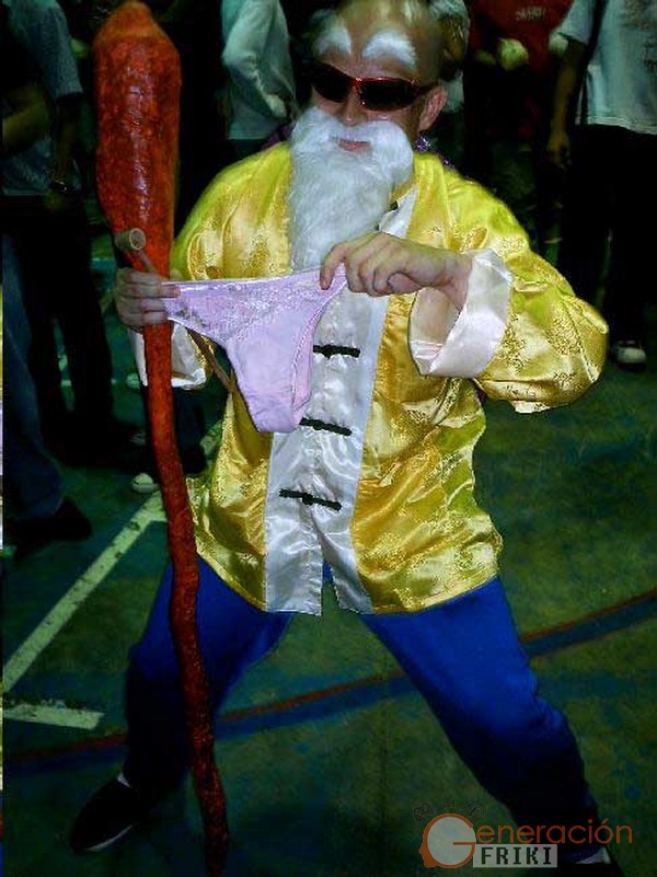 Cosplay-Mutenroshi-DragonBall00027
