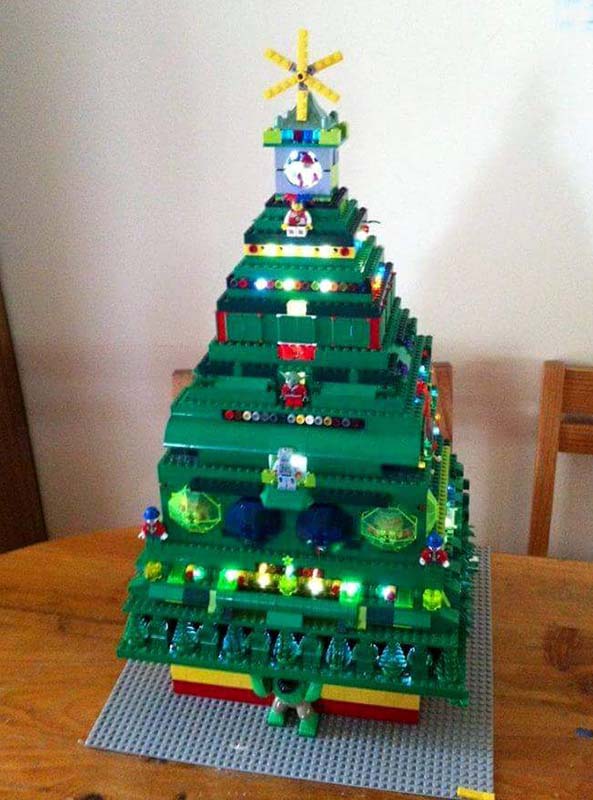 18-arboles-navidad-frikis-lego-3