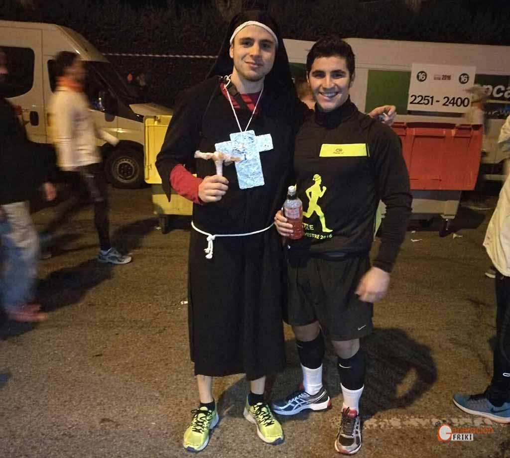 12-san-silvestre-2016-generacion-friki-disfraces-cura