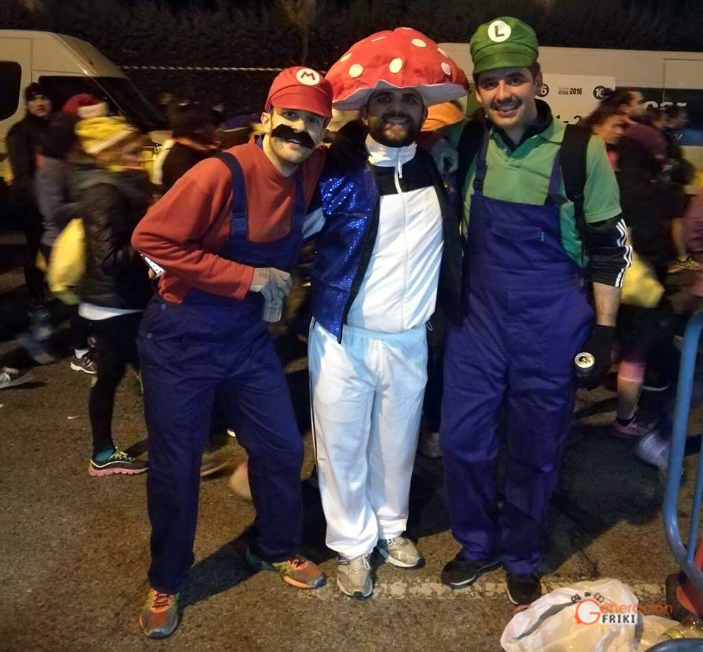 2-san-silvestre-2016-generacion-friki-disfraces-super-mario-luigi-seta-1