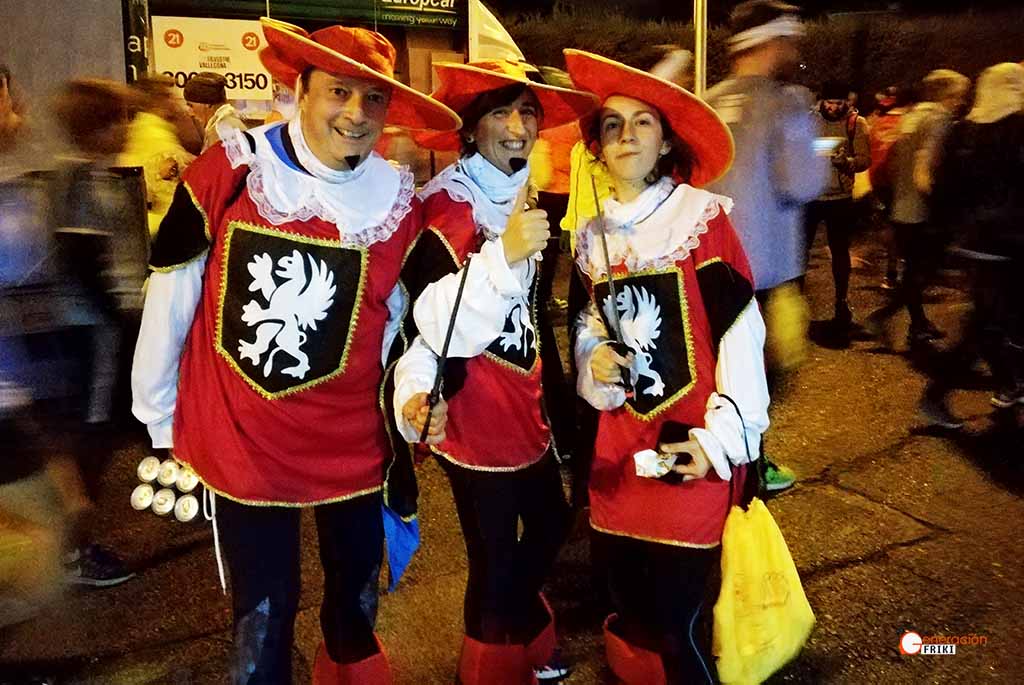 15-Cosplay-San-Silvestre-2017-Generacion-Friki-Mosqueteros-2