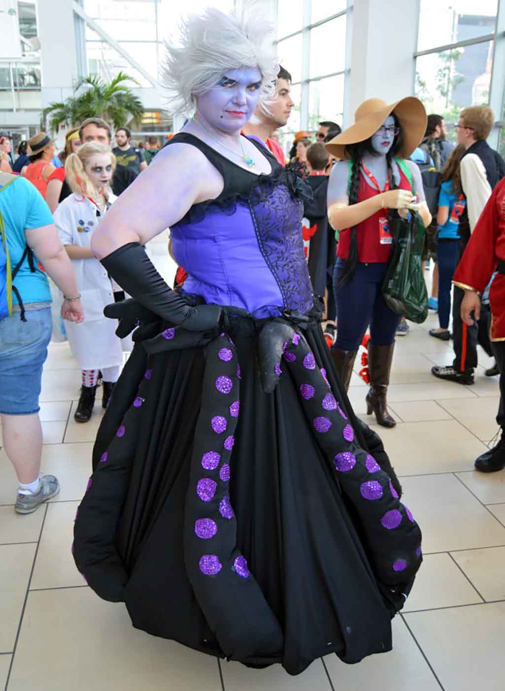 Cosplay-Ursula-La-Sirenita-Disney-15