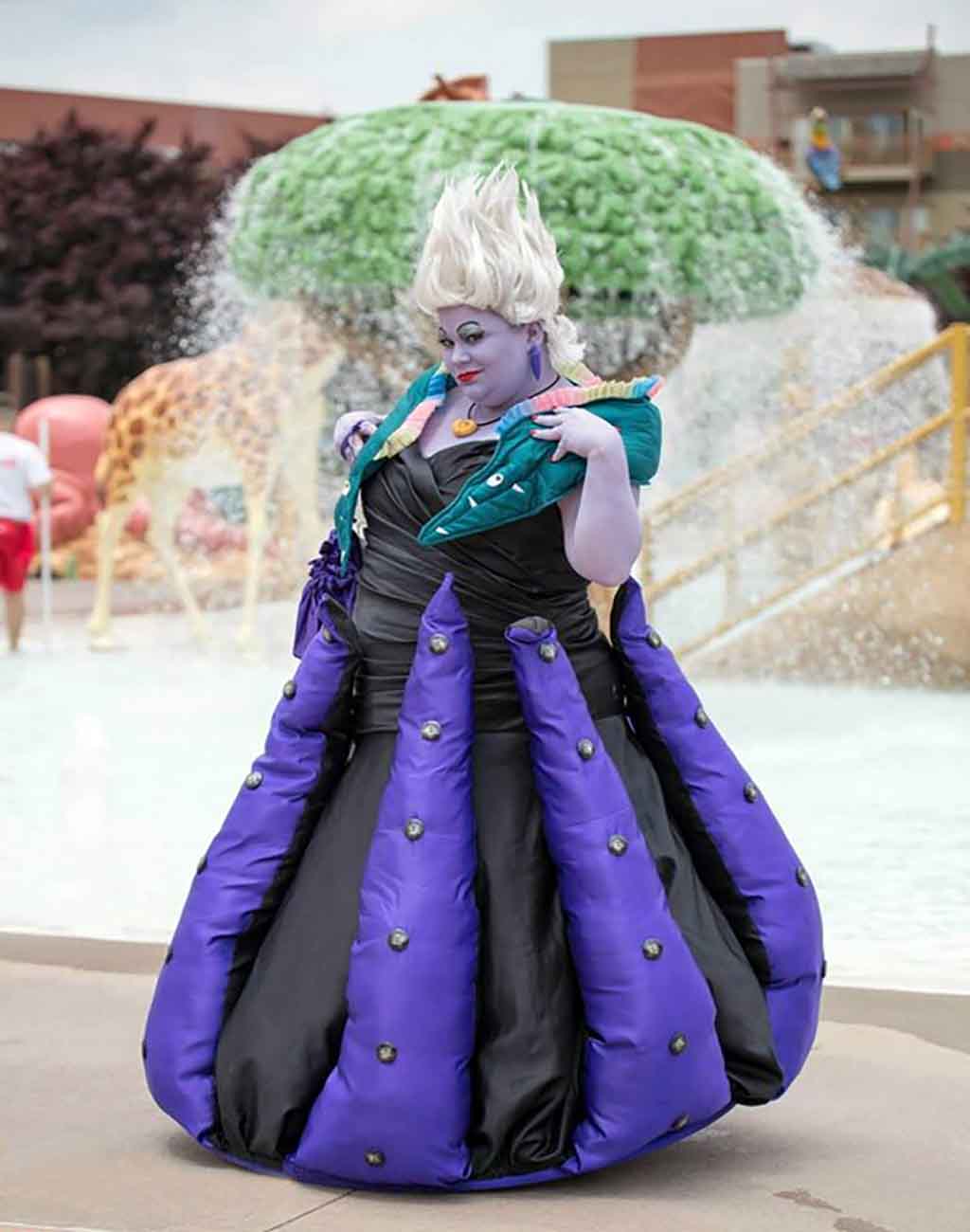 Cosplay-Ursula-La-Sirenita-Disney-26