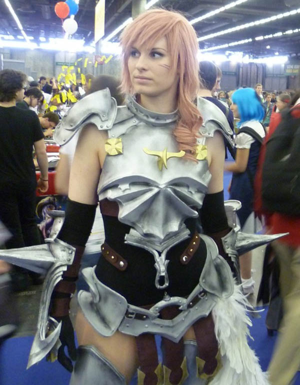 cosplay-lightning-13
