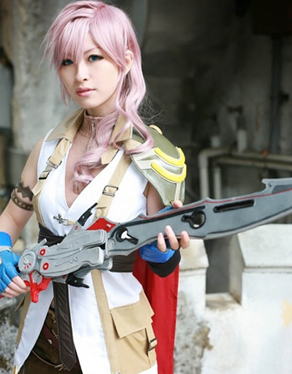 cosplay-lightning-33