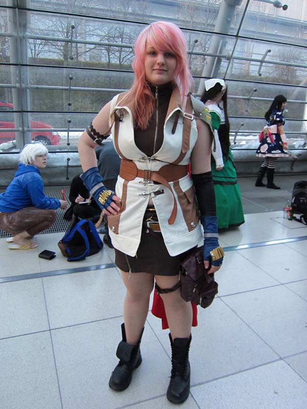 cosplay-lightning-36