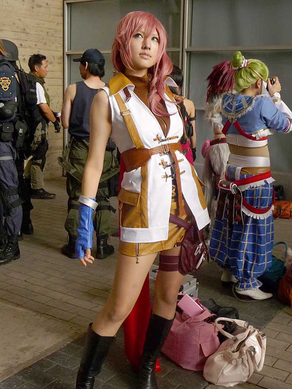 cosplay-lightning-9