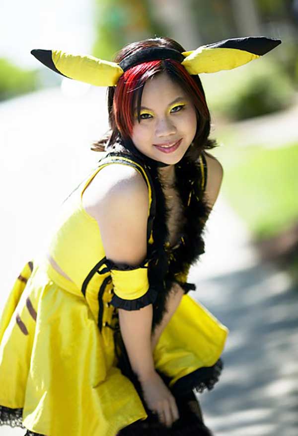Cosplay-Pikachu-13