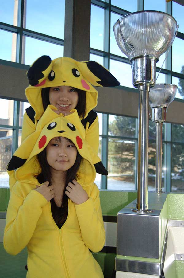 Cosplay-Pikachu-31