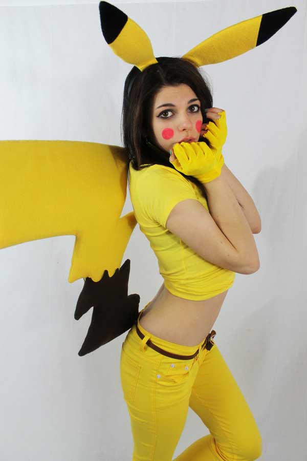 Cosplay-Pikachu-34