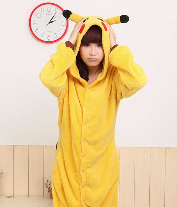 Cosplay-Pikachu-37