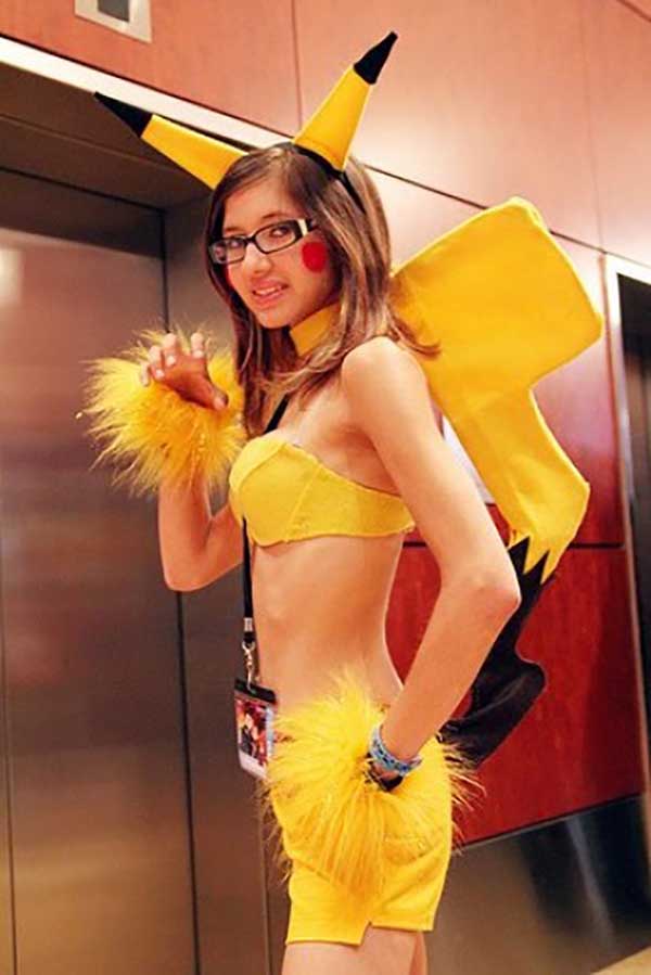 Cosplay-Pikachu-54