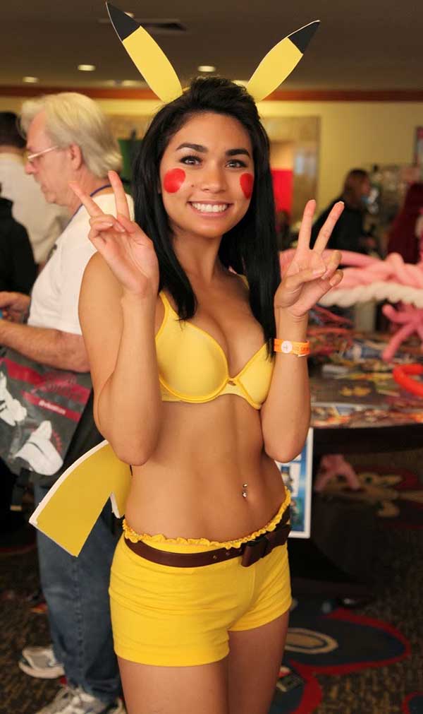 Cosplay-Pikachu-55