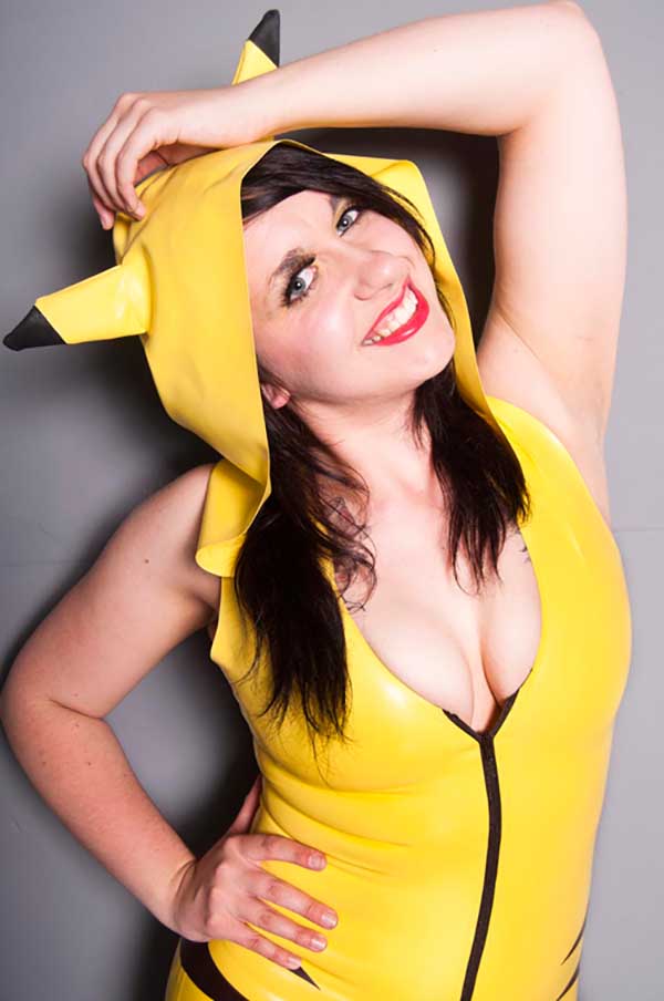 Cosplay-Pikachu-58
