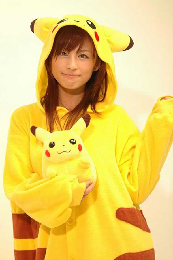 Cosplay-Pikachu-7