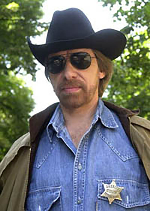 cosplay-chuck-norris-4