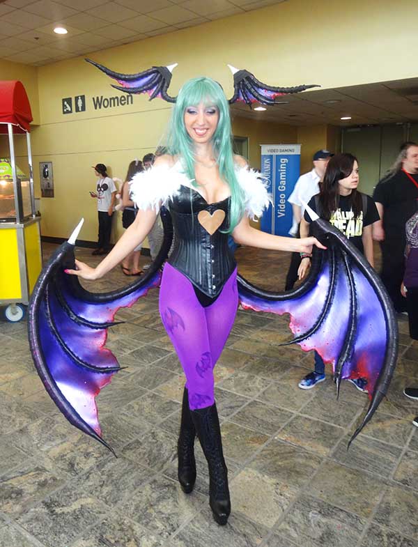 Cosplay-Morrigan-Aensland-11