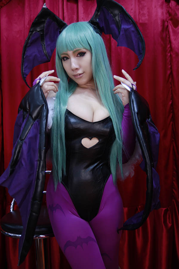 Cosplay-Morrigan-Aensland-13