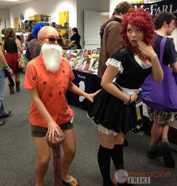 Cosplay-Mutenroshi-DragonBall00012