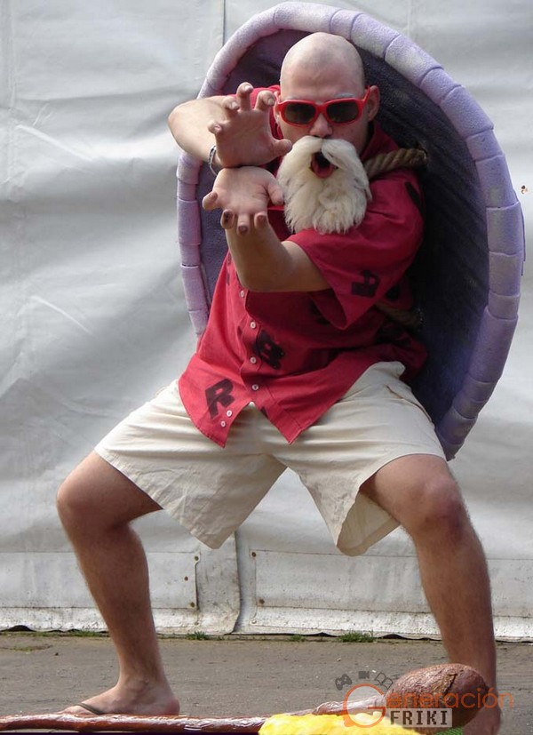 Cosplay-Mutenroshi-DragonBall00024