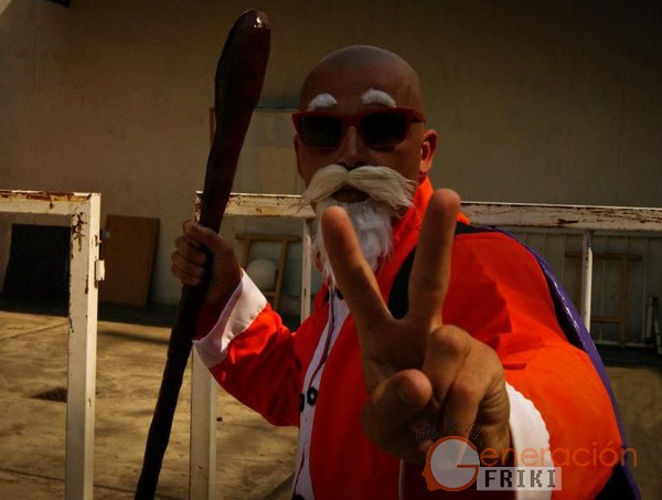 Cosplay-Mutenroshi-DragonBall00026