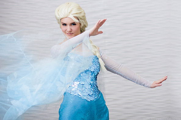 13-Cosplay-Elsa-Frozen