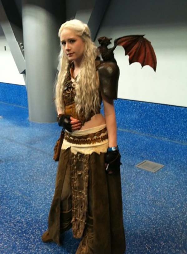 cosplay-Khaleesi-11