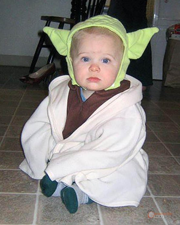 124-bebe-Yoda-Star-Wars