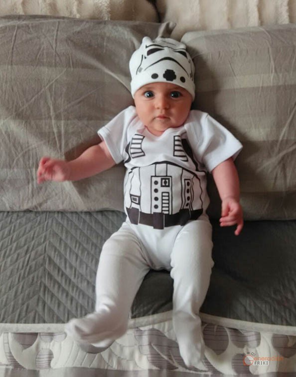 125-Bebe-Stormtrooper-Star-Wars