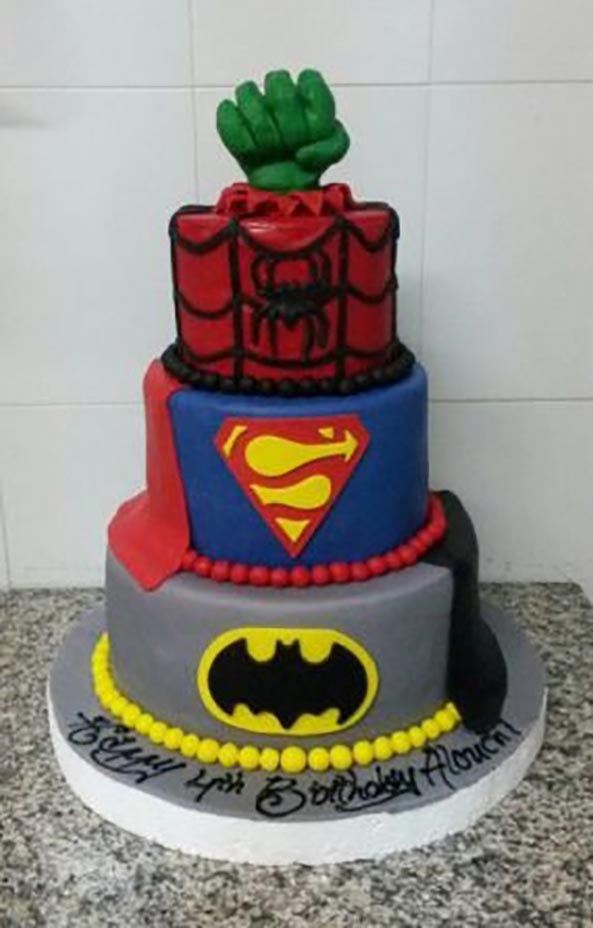 10-Tarta-frikis-Superheroes-10