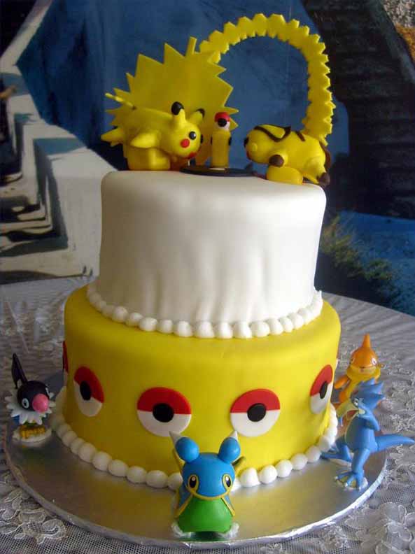 4-Tarta-friki-Pikachu-4