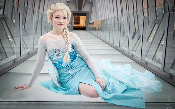 25-Cosplay-Elsa-Frozen