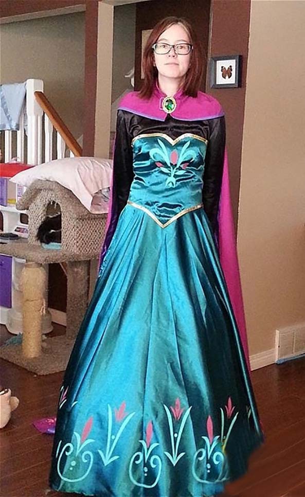 26-Cosplay-Elsa-Frozen