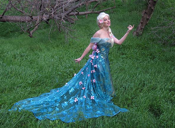 29-Cosplay-Elsa-Frozen