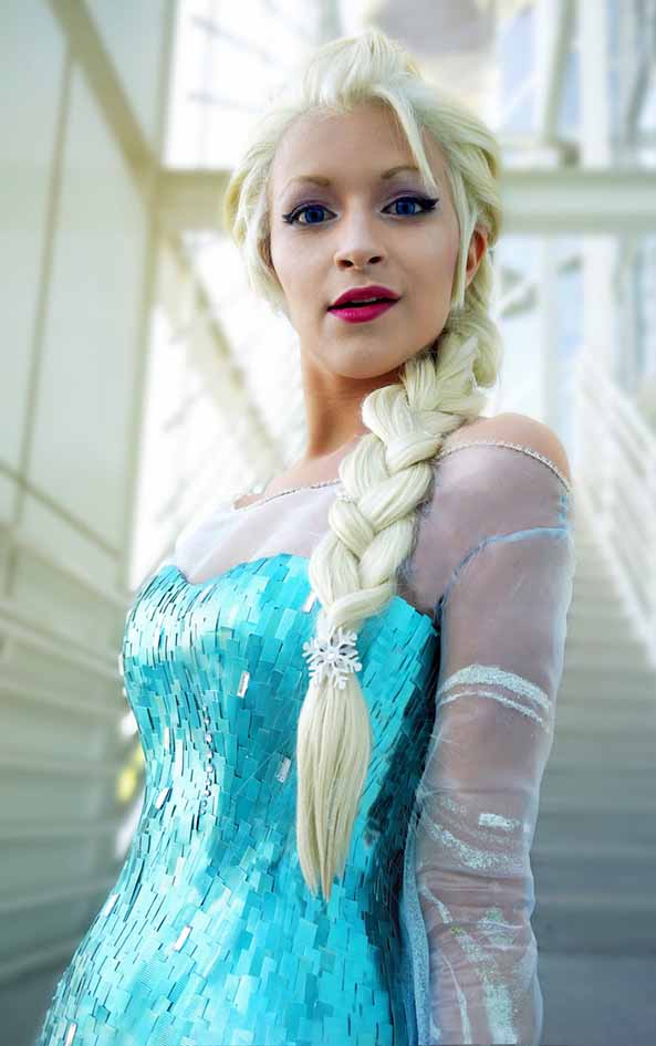 3-Cosplay-Elsa-Frozen