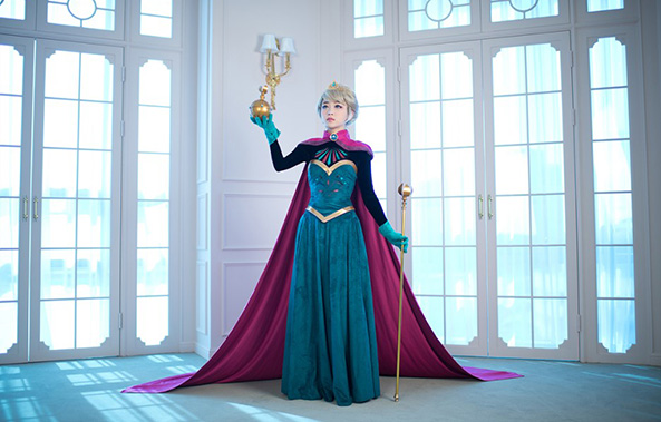 43-Cosplay-Elsa-Frozen